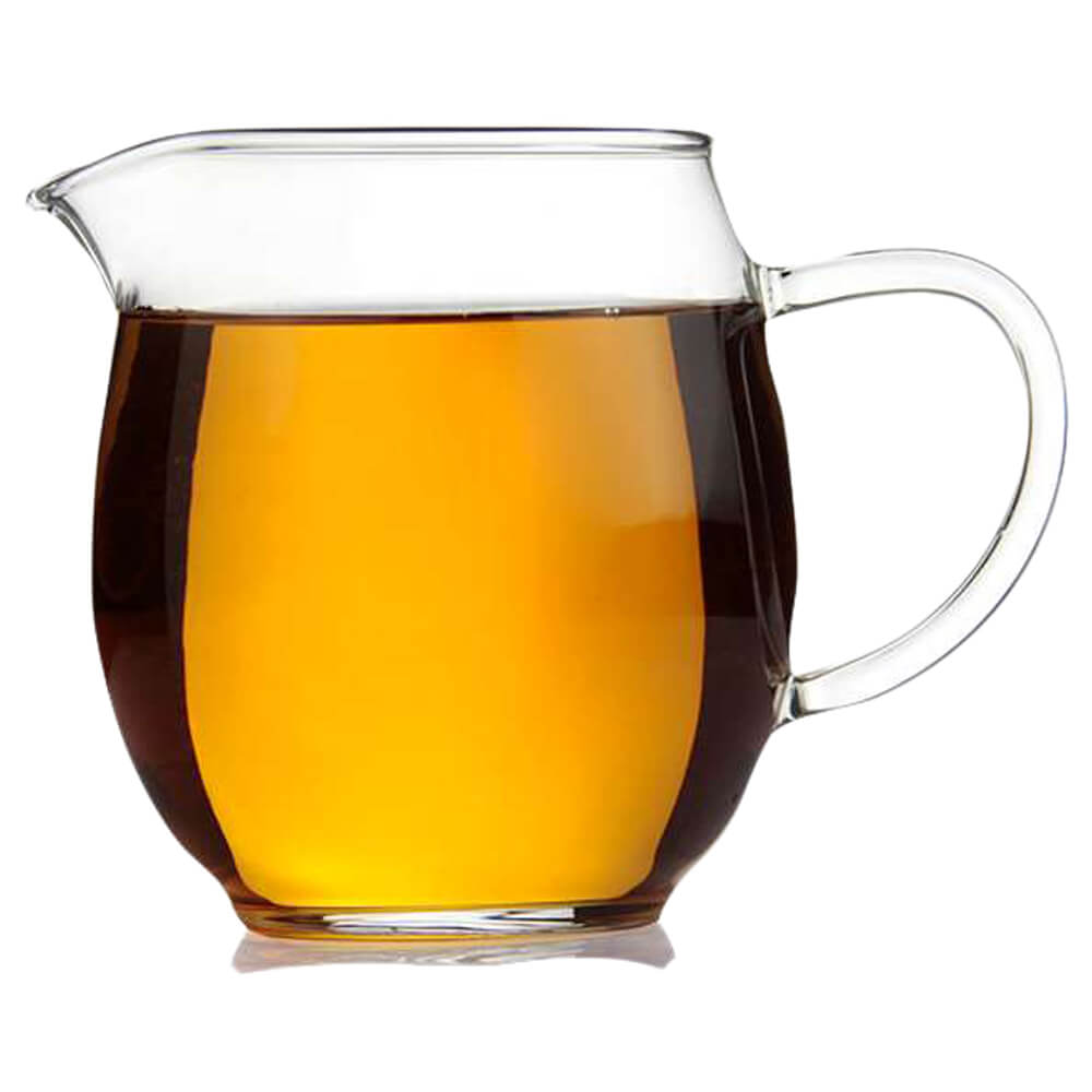 Servierkanne Annie aus transparentem Glas mit bernsteinfarbenem Tee und ca. 360 ml Volumen