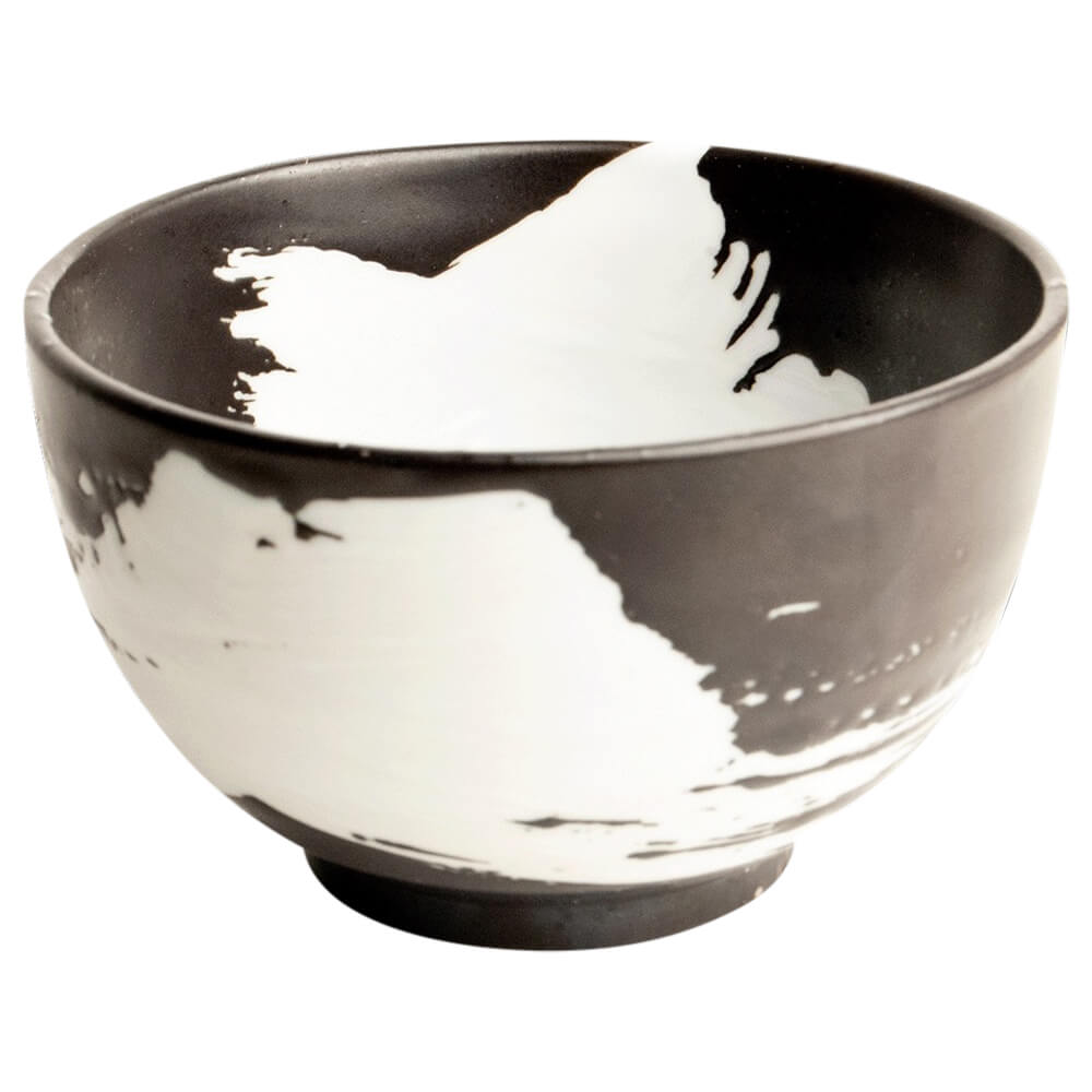 Japanische Matchaschale Kasasagi aus Keramik mit kontrastreichem Schwarz-Weiß-Dekor im Tusche-Stil#set_kasasagi-4-teilig