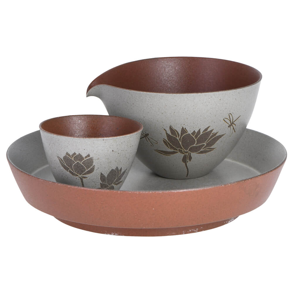 Yixing-Ton Teeset Yonhee mit Krug, Teeschale und Untersetzer – fein graviert mit Lotusmotiv, ideal für Gong Fu Cha#variante_untersetzer